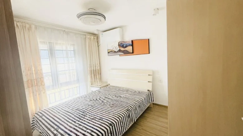 Vanke Lakeside Resort Park Phase II - View 2