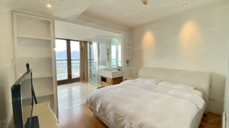 Half Mountain Peninsula Donghai Bay Phase III - View 3