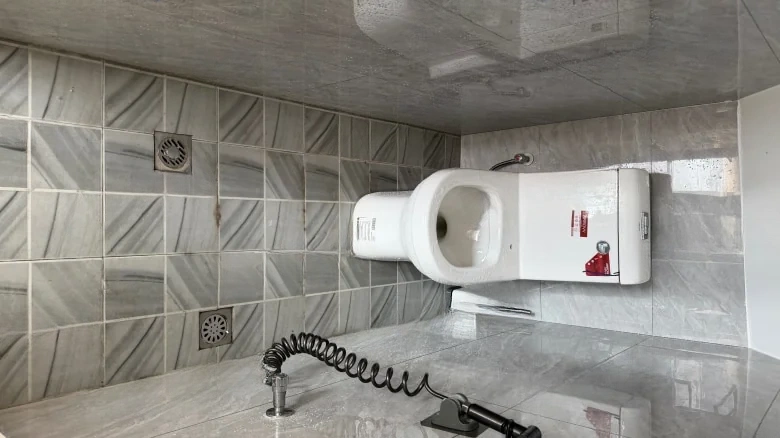 Orient World Trade Plaza - View 2