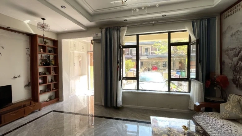 Hengji Country Garden Jinshitan碧桂園 Country Garden is a wellknown real estate brand in China, so it's kept as - View 12