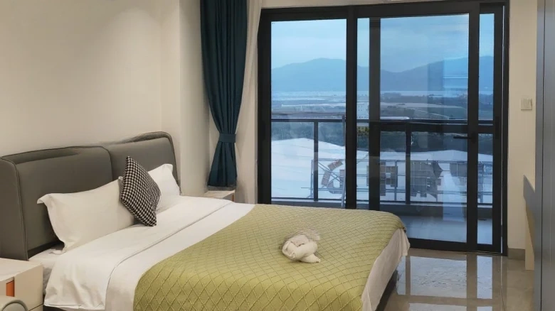 Poly C+ International Exhibition Center - View 2