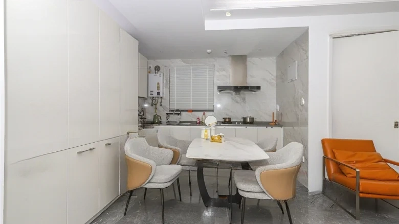 Artistic Hibiscus Court - View 9