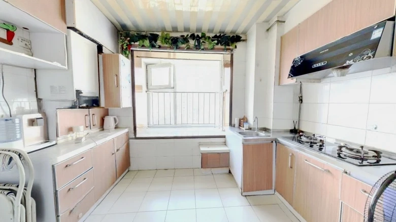 Source House Curve - View 6