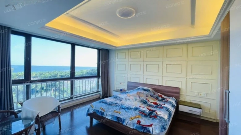 Half Mountain Peninsula · Central Sea View Boulevard - View 6