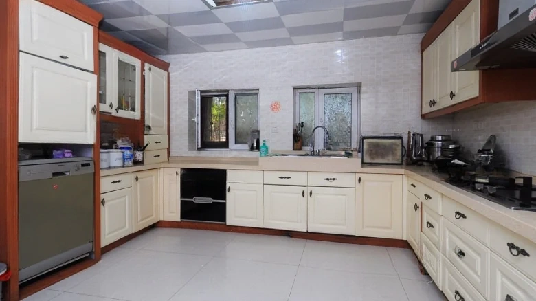 University Road - View 19