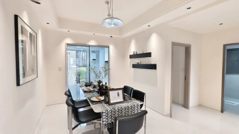 Jade Lake Premier - View 10