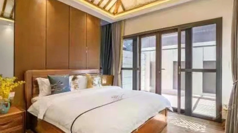 Runda Sanya Bay Harbor District One - View 2