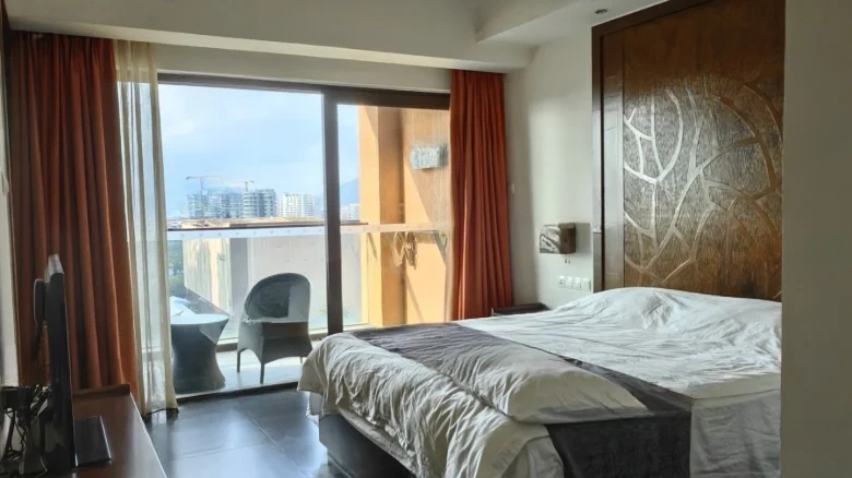 Sanya Bay Red Mangrove Resort World - View 1