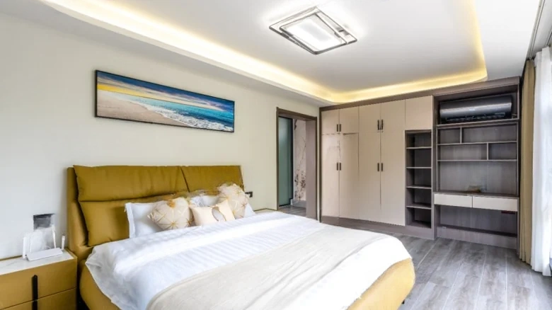 Ronaldo Sanya Bay Golf District One - View 4