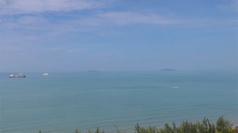 Blue Sea and Sky Phase I - View 18