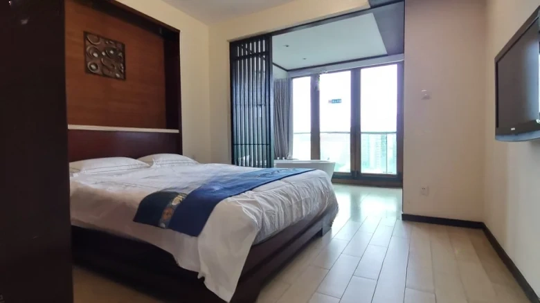 Half Mountain Peninsula Donghai Bay Phase III - View 3