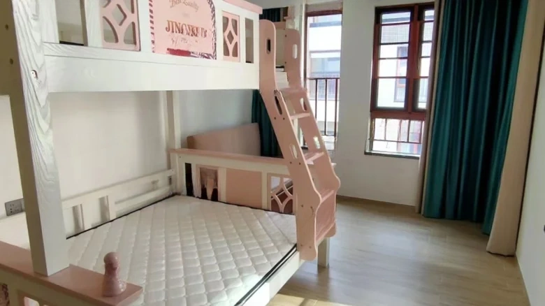 Vanke Lakeview Resort Park Phase II - View 1