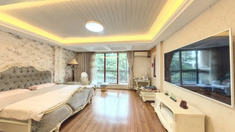 Elyatt Bay Phase II - View 2