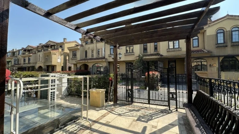 Elegant View - View 24