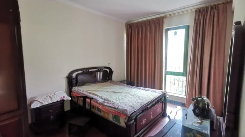 Dianchi Stream Valley - View 5