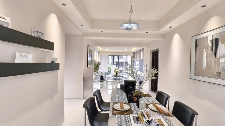 Jade Lake Premier - View 9