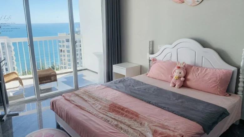 Blue Sea and Sky Phase I - View 3