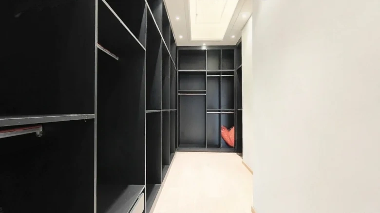 Northbank Mouth No.1 Courtyard West Residence - View 14