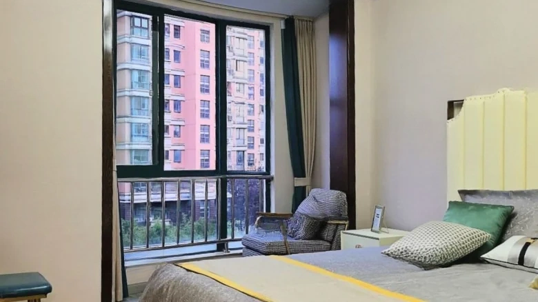 Starry Sea Cloud Peak Garden - View 2