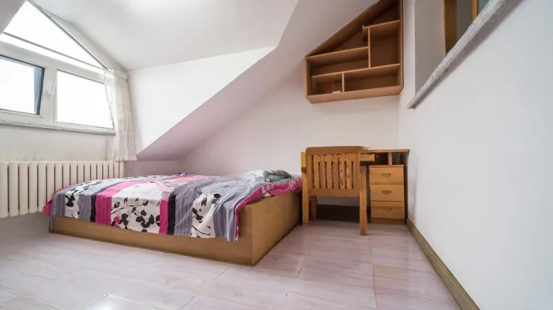 Maple Grove - View 5