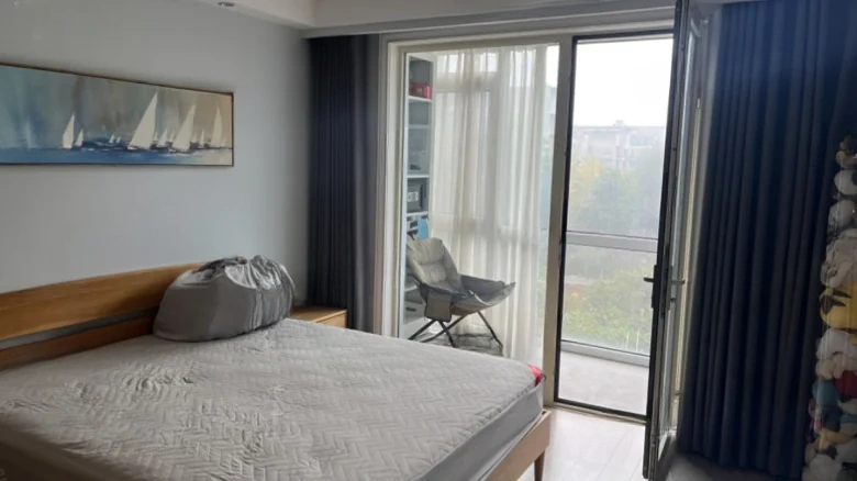 Sample Specimen - View 2