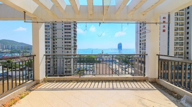 Huayun Tower - View 22