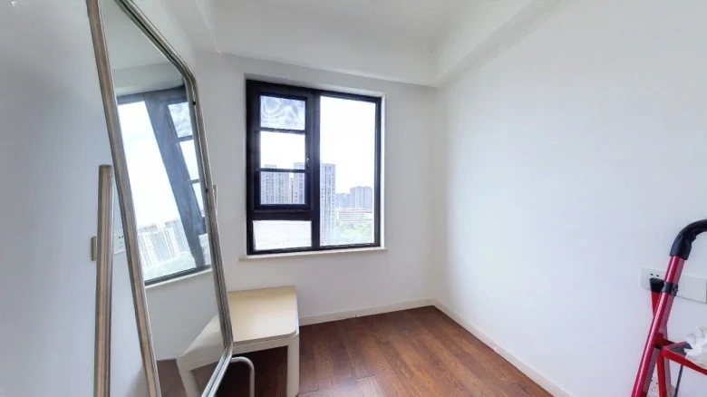 Jade Pearl Bay - View 2