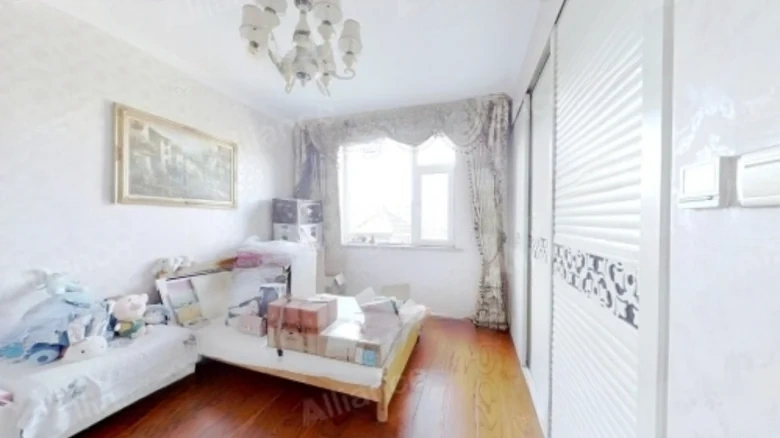 Nanh Lake One - View 3