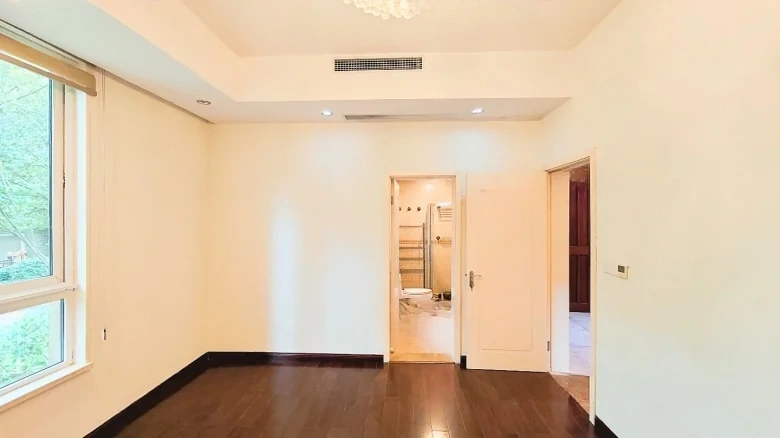 Evergreen Humanities Villa - View 6