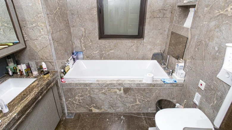 Shanghai Bay Grand Court Phase III - View 5