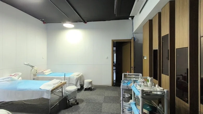 Platinum Crystal Sky Residence - View 3