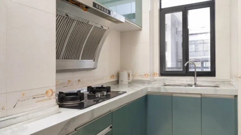 Sanya Golden Phoenix Seaview Apartment - View 10