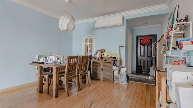 Hong Tai Apartment - View 5