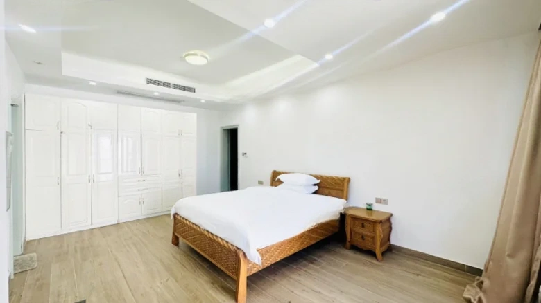 Ronaldbay Sanya Golf District One - View 3