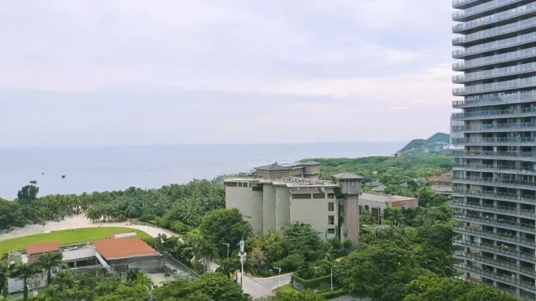 Half Mountain Peninsula Central Sea View Boulevard - View 13