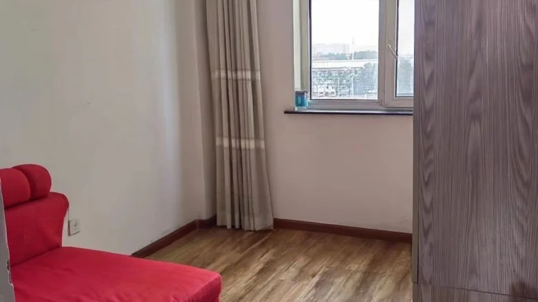 High New Harmony Garden - View 2