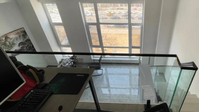 Crown Charm Oak Residence - View 3