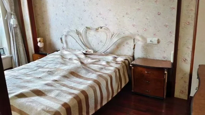 Prosperity Garden Courtyard Residence - View 5