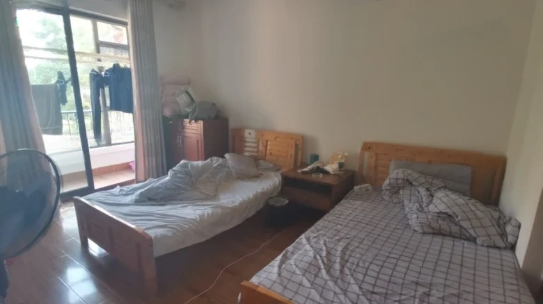 Century Peninsula Olive Valley - View 2