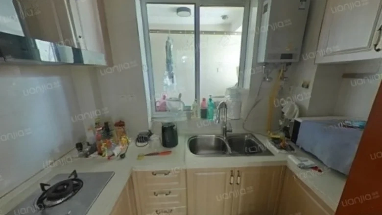 Central International - View 5