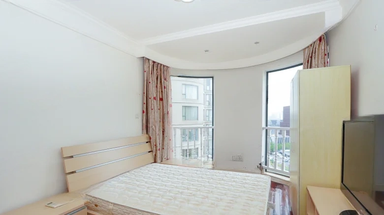 Yaojiang Garden - View 3