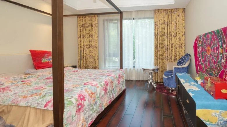 Nine Seals Garden Plaza - View 7