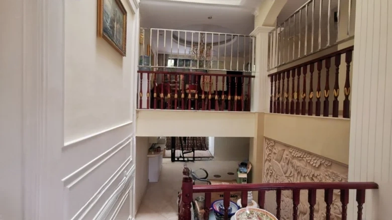 Dianchi Stream Valley - View 7