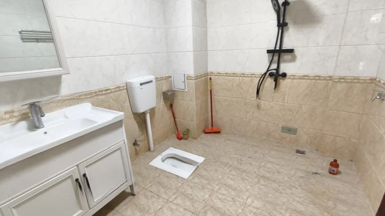 Dianchi Sunshine Yard - View 14