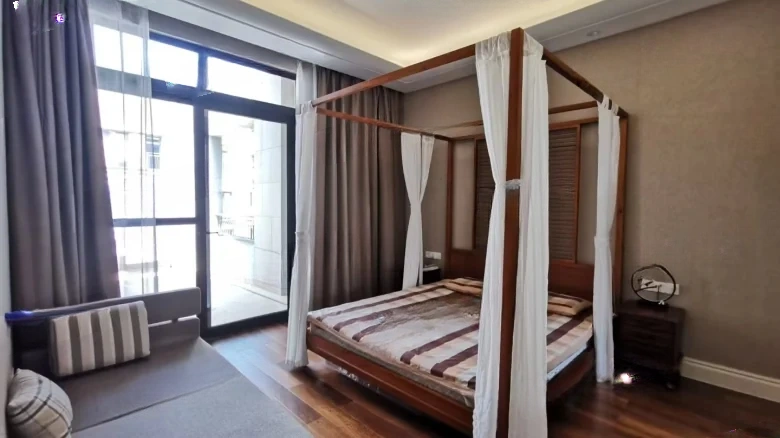 Cui Ping · Phoenix Water City - View 2