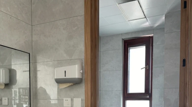 Eastern Supreme Emperor - View 16