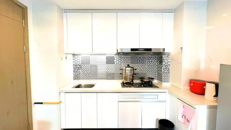 MountainDependent Brocade Clouds - View 5