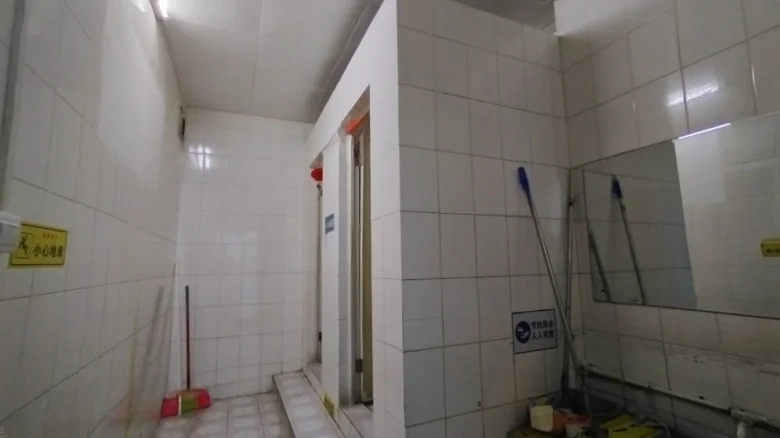 Seaview Tower - View 12