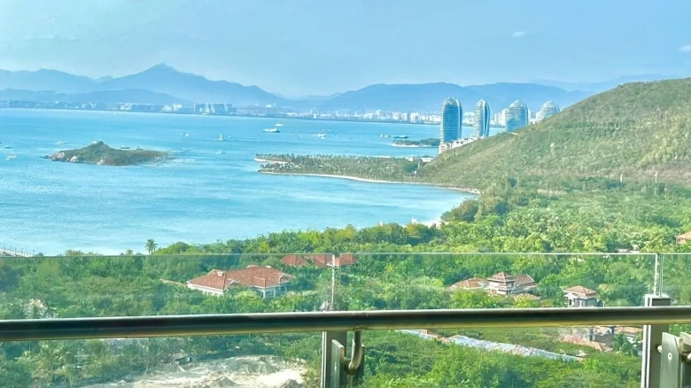 Half Mountain Peninsula Central Sea View Boulevard - View 14