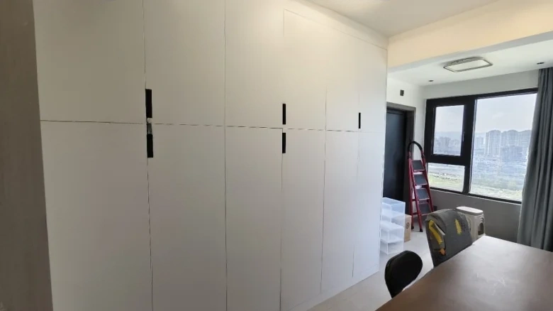 Old Palace Rear Brocade Garden - View 6